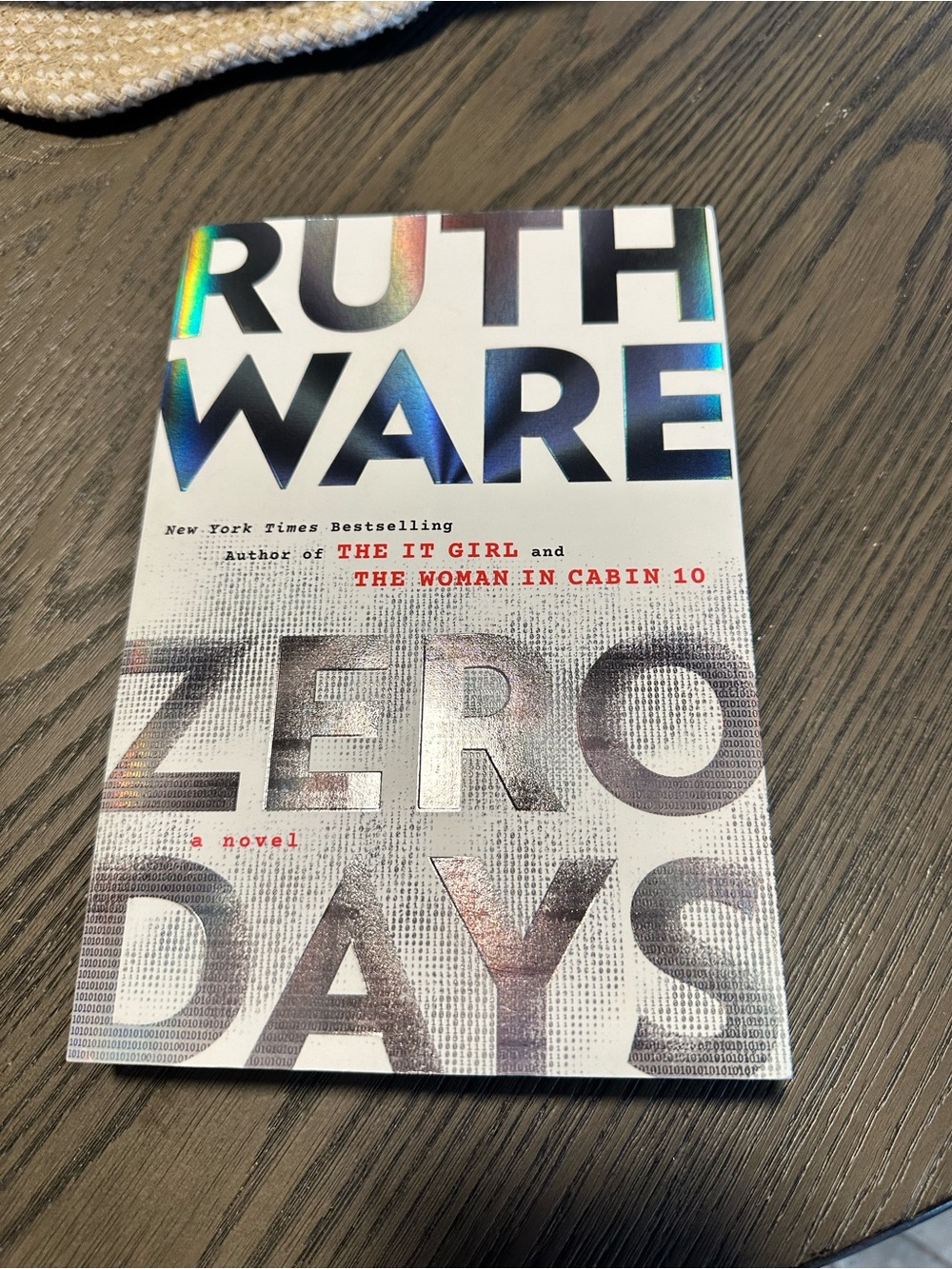 📚3 for $20📚Zero Days by Ruth Ware